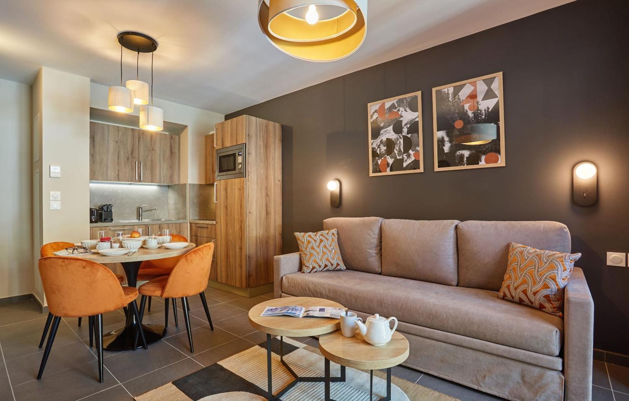 Residence Prestige Odalys Le Mont D'โอรง ภายนอก รูปภาพ