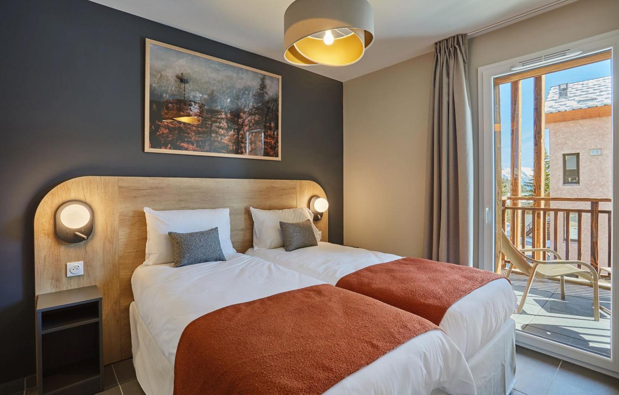 Residence Prestige Odalys Le Mont D'โอรง ภายนอก รูปภาพ