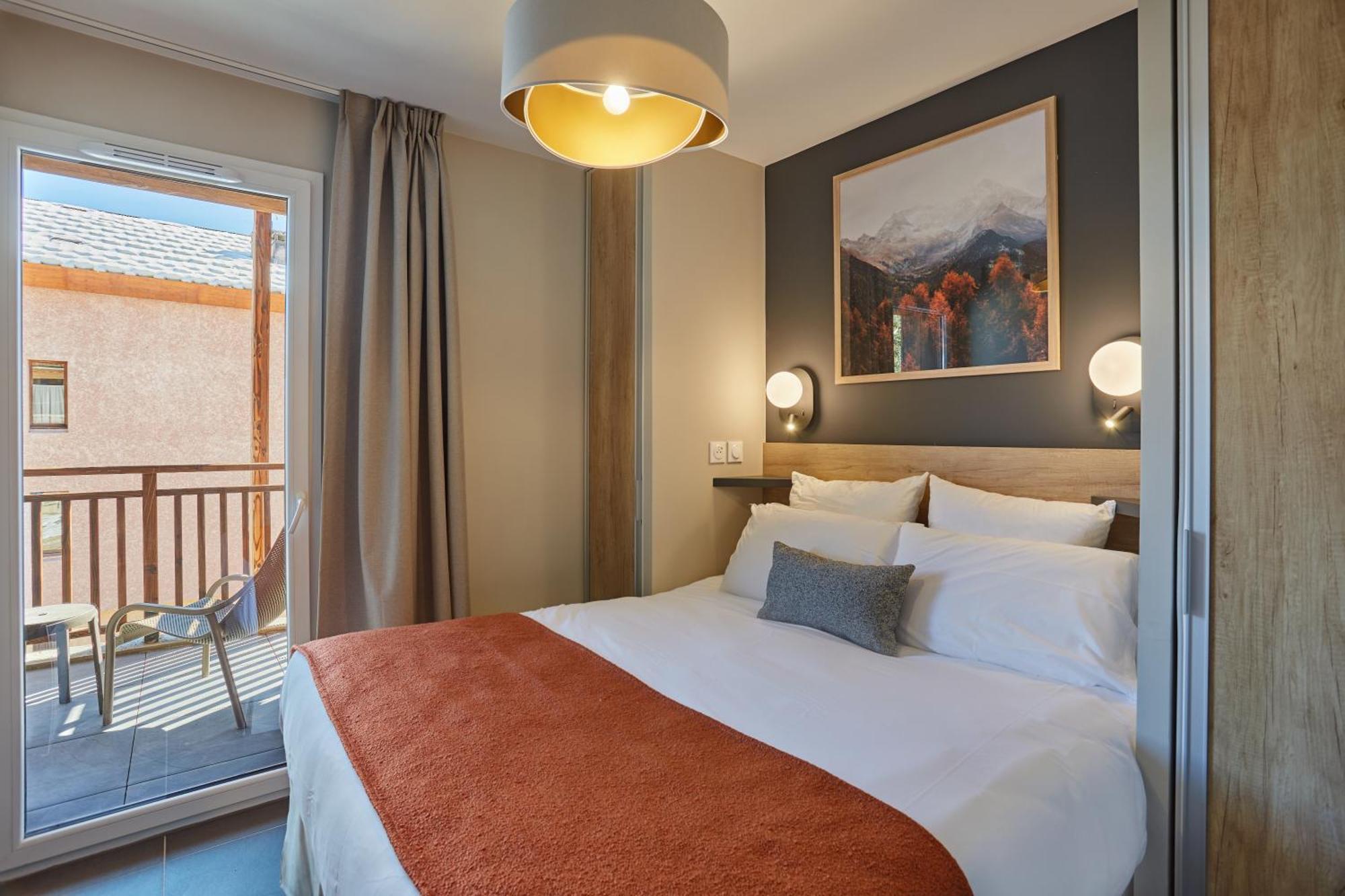 Residence Prestige Odalys Le Mont D'โอรง ภายนอก รูปภาพ