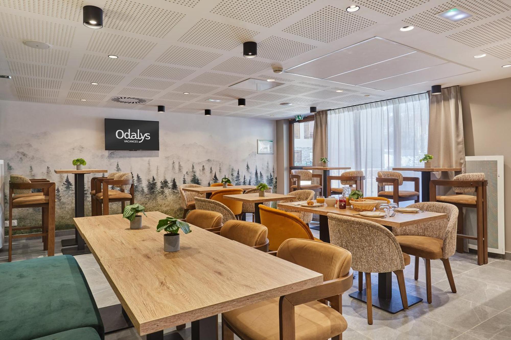 Residence Prestige Odalys Le Mont D'โอรง ภายนอก รูปภาพ